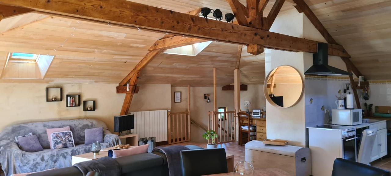 Le Coq en Repos Rozemarijn Bed and Breakfast Saint-Sylvestre-sur-Lot Buitenkant foto