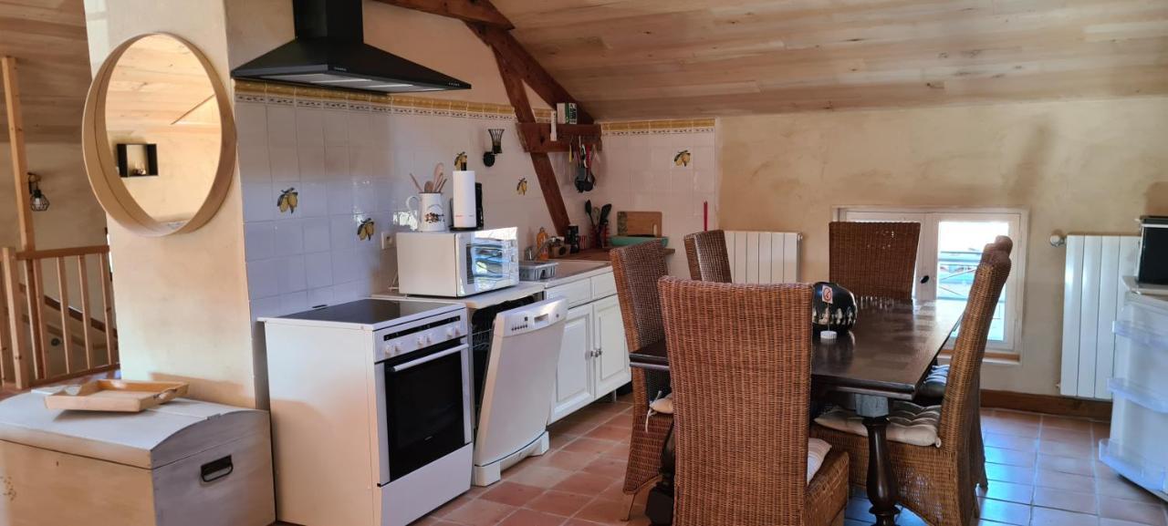 Le Coq en Repos Rozemarijn Bed and Breakfast Saint-Sylvestre-sur-Lot Buitenkant foto